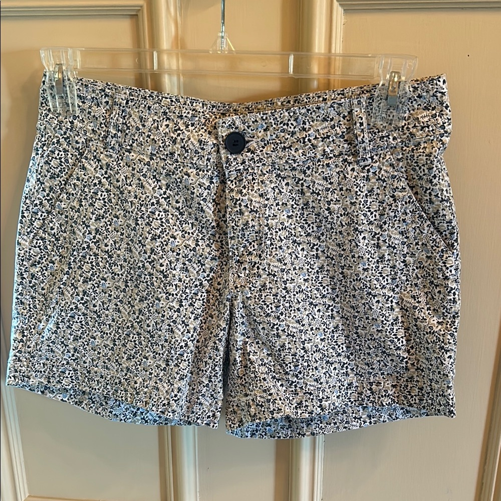 Falls Creek Blue and White Bermudas Lightweight Cotton